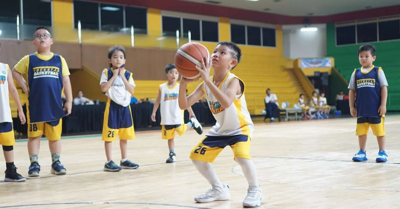 How Sports Help Kids Develop Discipline & Focus 1 How Sports Help Kids Develop Discipline & Focus
